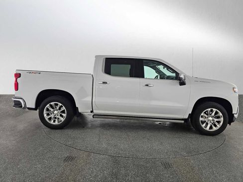 Used 2022 Chevrolet Silverado 1500 LTZ w/ LTZ Premium Package AWD/4WD image 10