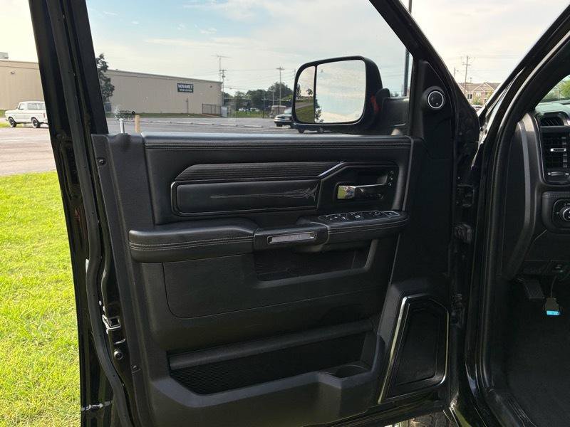 Used 2022 RAM 2500 Limited AWD/4WD image 9