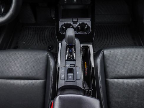 Used 2024 Toyota Prius Limited w/ Limited Premium Package image 34