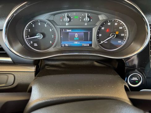 Used 2020 Buick Encore Preferred image 12