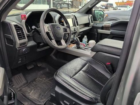 Used 2019 Ford F150 Lariat image 2