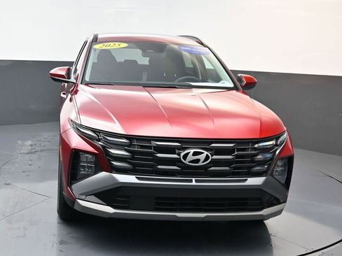 Certified 2025 Hyundai Tucson SEL image 9