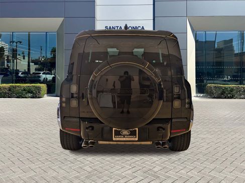 New 2026 Land Rover Defender 90 V8 AWD/4WD image 6