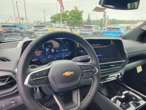 New 2026 Chevrolet Silverado EV LT image 11