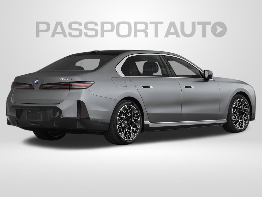 New 2027 BMW i7 xDrive60 AWD/4WD image 2