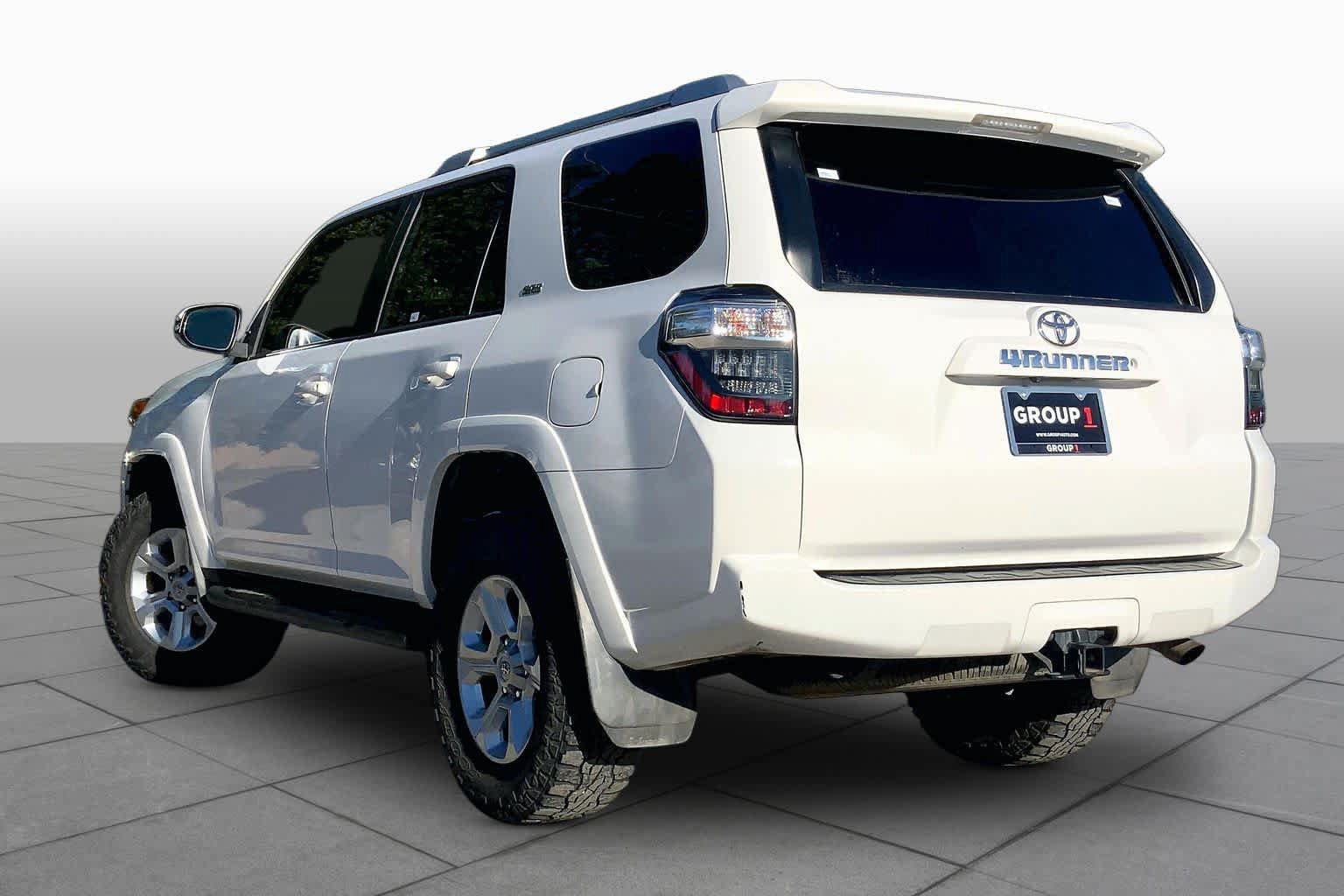 Used 2018 Toyota 4Runner SR5 Premium AWD/4WD image 12
