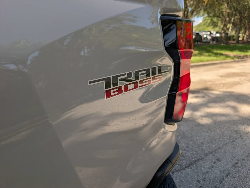 New 2026 Chevrolet Colorado Trail Boss AWD/4WD image 14