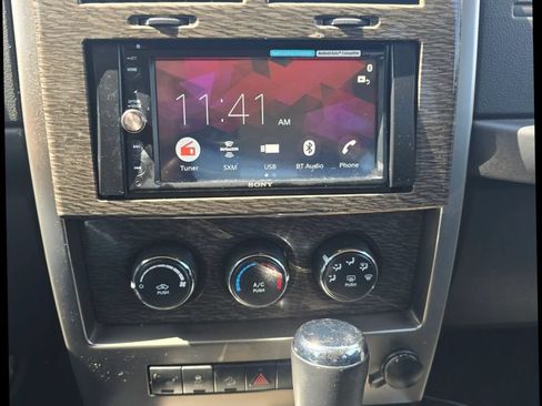Used 2012 Jeep Liberty Limited Jet AWD/4WD image 19