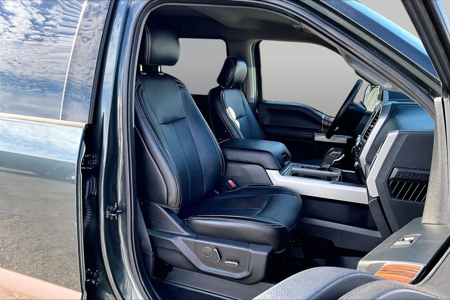 Used 2018 Ford F150 Lariat AWD/4WD image 9