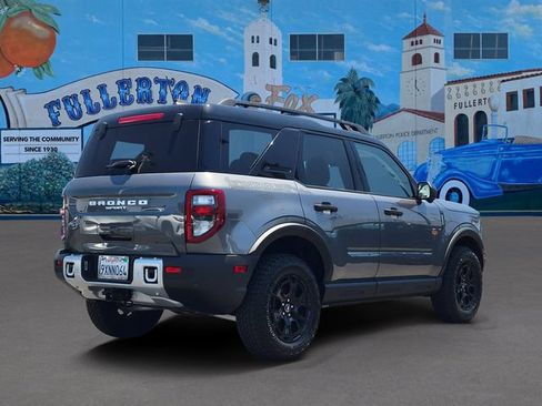 Used 2025 Ford Bronco Sport Badlands w/ Sasquatch Badlands Package AWD/4WD image 4