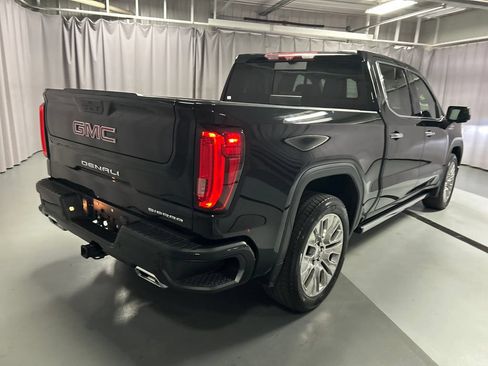 Used 2021 GMC Sierra 1500 Denali w/ Denali Ultimate Package AWD/4WD image 7