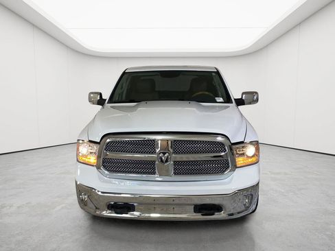 Used 2016 RAM 1500 Laramie Longhorn w/ Convenience Group AWD/4WD image 2