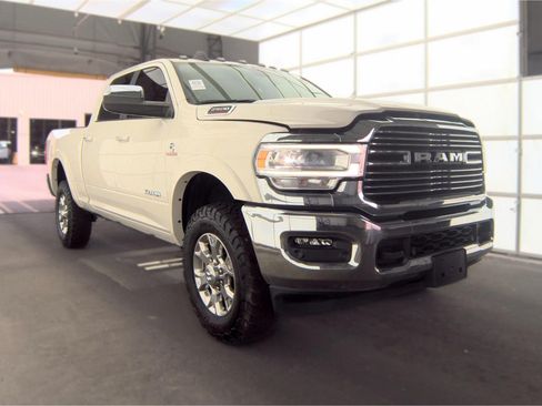 Used 2022 RAM 2500 Laramie AWD/4WD image 7