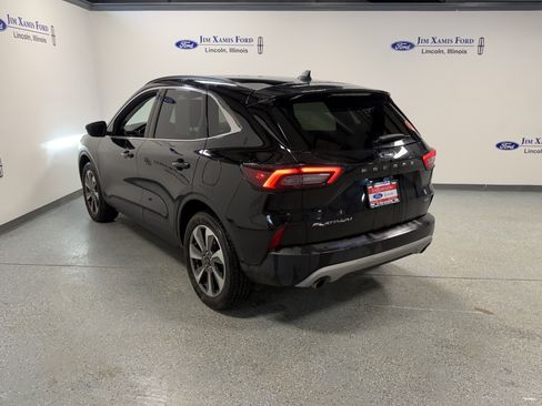 Used 2025 Ford Escape Platinum image 4