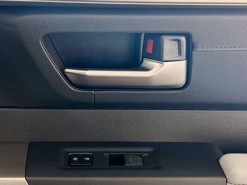 New 2026 Toyota Tundra Limited AWD/4WD image 32