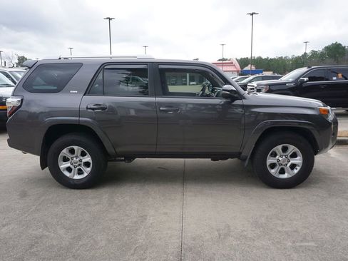 Used 2017 Toyota 4Runner SR5 Premium image 21