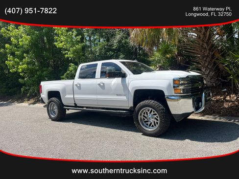 Used 2017 Chevrolet Silverado 2500 LT AWD/4WD image 1