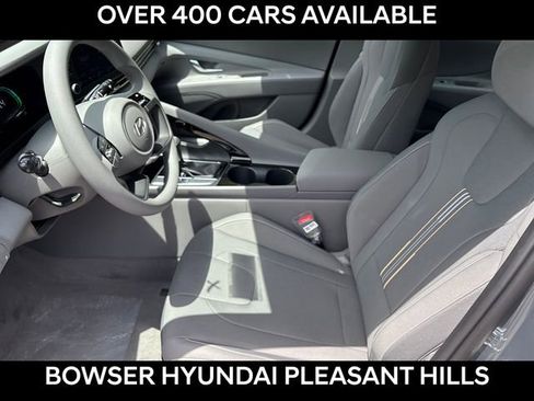 New 2026 Hyundai Elantra Hybrid FWD image 4