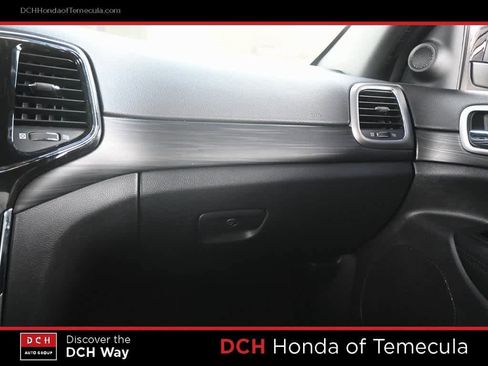 Used 2021 Jeep Grand Cherokee Laredo X image 14