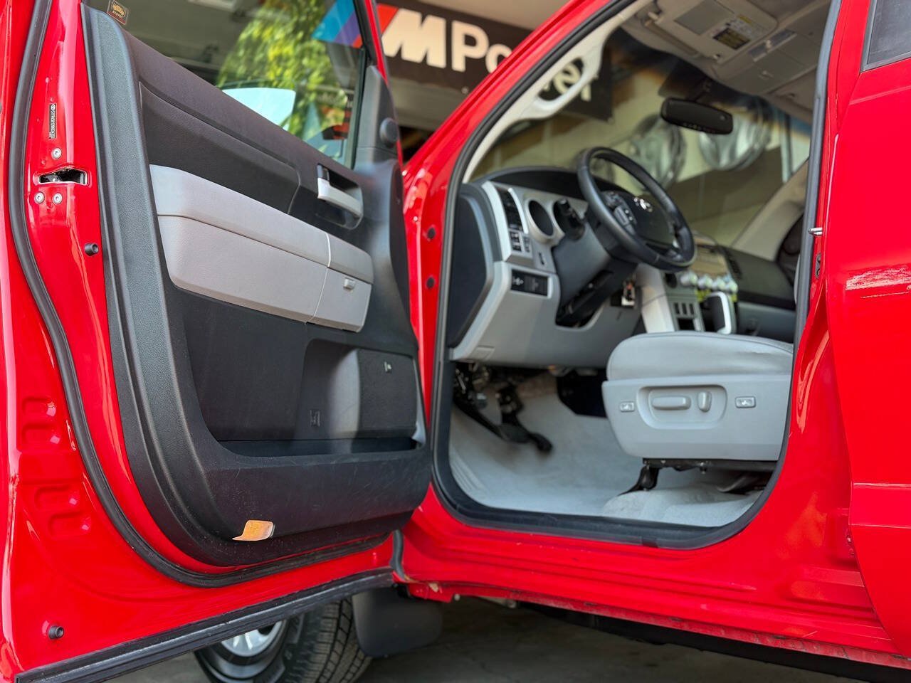Used 2008 Toyota Tundra Limited RWD image 4