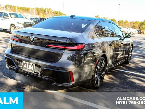 Used 2023 BMW 740i w/ Parking Assistance Package image 6
