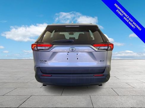 Used 2025 Toyota RAV4 XLE FWD image 7