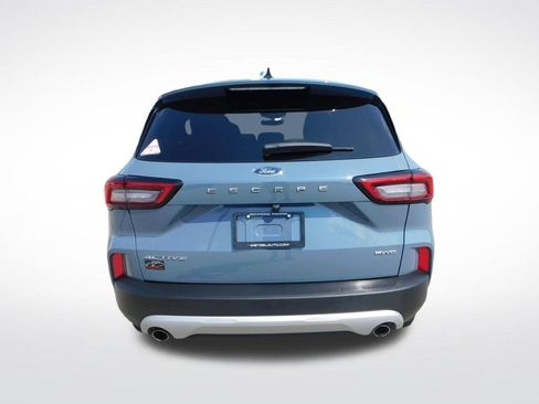 Used 2024 Ford Escape Active AWD/4WD image 4