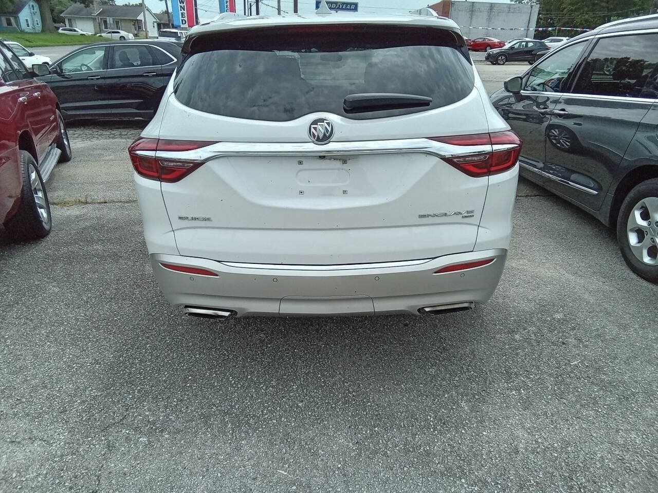 Used 2018 Buick Enclave Premium w/ Experience Buick Package AWD/4WD image 11
