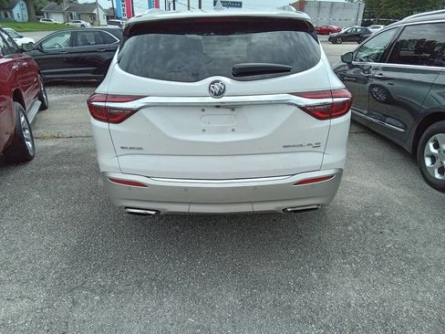 Used 2018 Buick Enclave Premium w/ Experience Buick Package AWD/4WD image 11