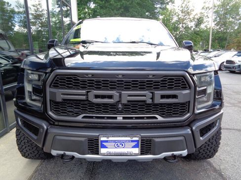 Used 2017 Ford F150 Raptor w/ Equipment Group 802A Luxury AWD/4WD image 2