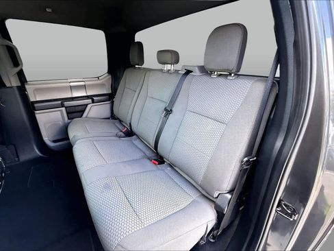 Used 2020 Ford F250 XLT w/ XLT Premium Package AWD/4WD image 18