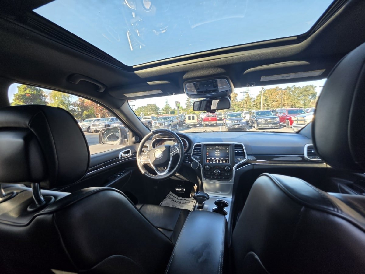 Used 2015 Jeep Grand Cherokee High Altitude AWD/4WD image 11