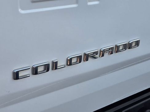 Used 2022 Chevrolet Colorado LT w/ Fleet Safety Package RWD image 15