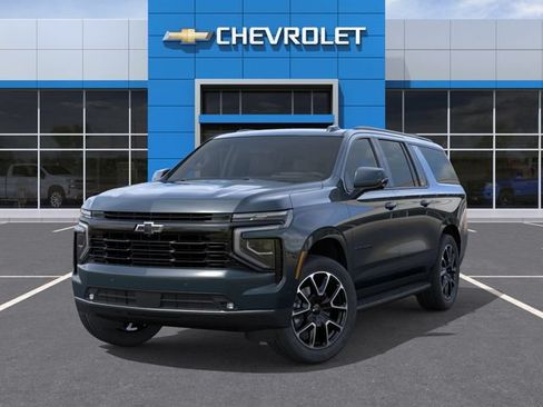 New 2026 Chevrolet Suburban RST w/ Advanced Technology Package AWD/4WD image 6