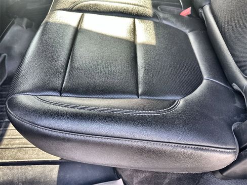 Used 2020 GMC Sierra 2500 SLT image 17