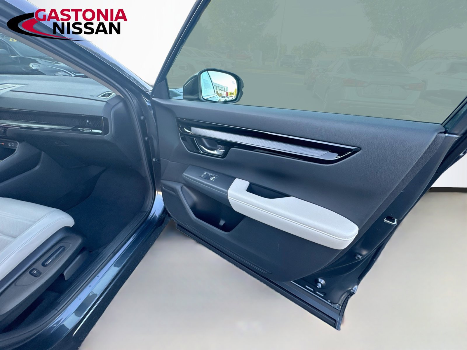 Used 2024 Honda CR-V EX-L image 39