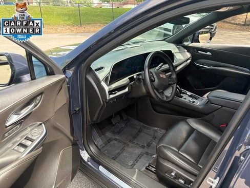 Used 2025 Cadillac XT4 Premium Luxury AWD/4WD image 14