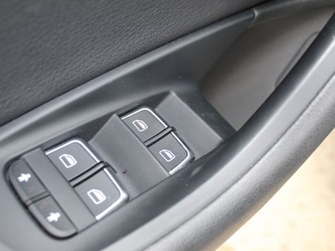 Used 2018 Audi A6 3.0T Premium Plus image 26