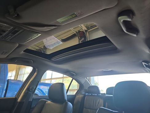 Used 2010 Honda Accord EX-L image 28