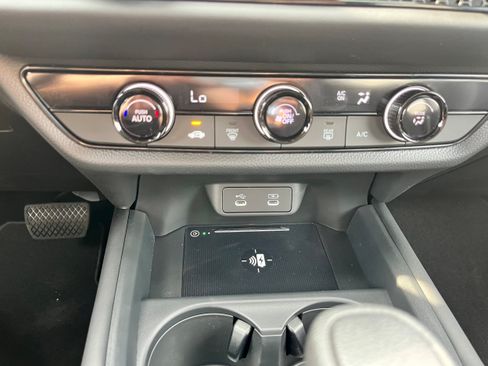 New 2027 Honda HR-V LX image 16