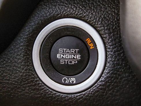 Used 2023 RAM 1500 Big Horn AWD/4WD image 29