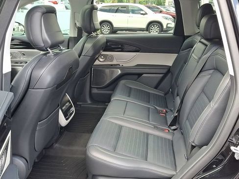 Certified 2024 Lincoln Nautilus Reserve w/ Equipment Group 203A AWD/4WD image 8