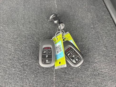 Used 2026 Honda Pilot EX-L image 25