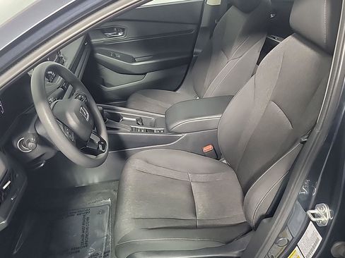 Certified 2024 Honda Accord EX image 31