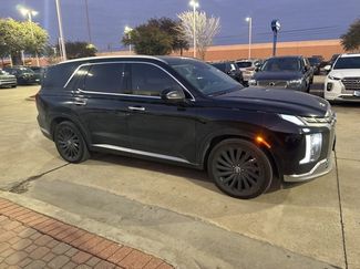 Used 2023 Hyundai Palisade Calligraphy video 1