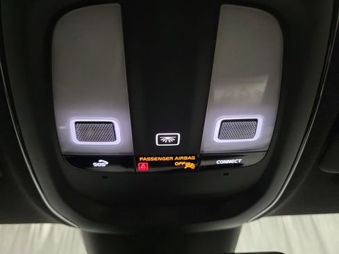 Used 2022 Polestar Polestar 2 w/ Pilot Package image 19