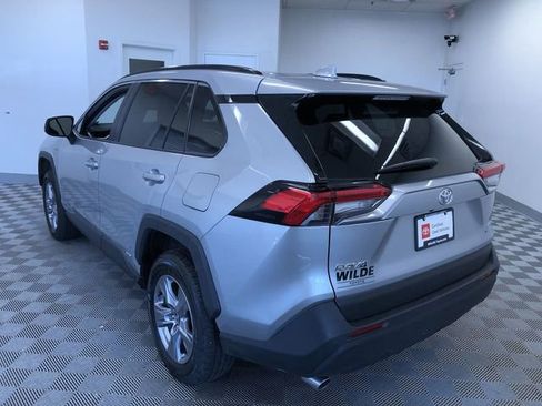 Certified 2025 Toyota RAV4 LE AWD/4WD image 12