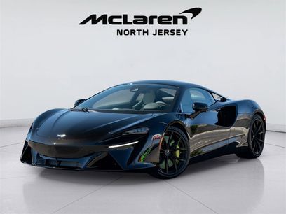 New 2025 McLaren Artura