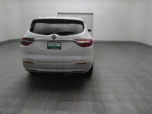 Used 2020 Buick Enclave Premium w/ Sun and Sites Package FWD image 7