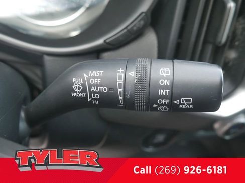 Used 2024 MAZDA CX-50 AWD 2.5 S w/ Premium Package image 26